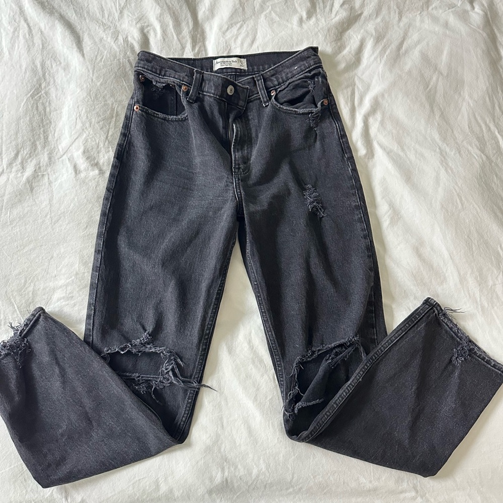 Abercrombie & Fitch 90’s straight ultra high rise women's jeans